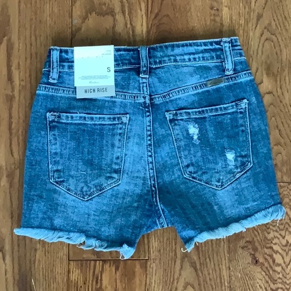 🇺🇸SALE🇺🇸KANCAN Distressed denim shorts frayed - Picture 11 of 11